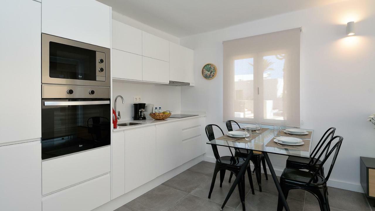 Apartments Seacoast Teguise Costa Teguise Exteriör bild